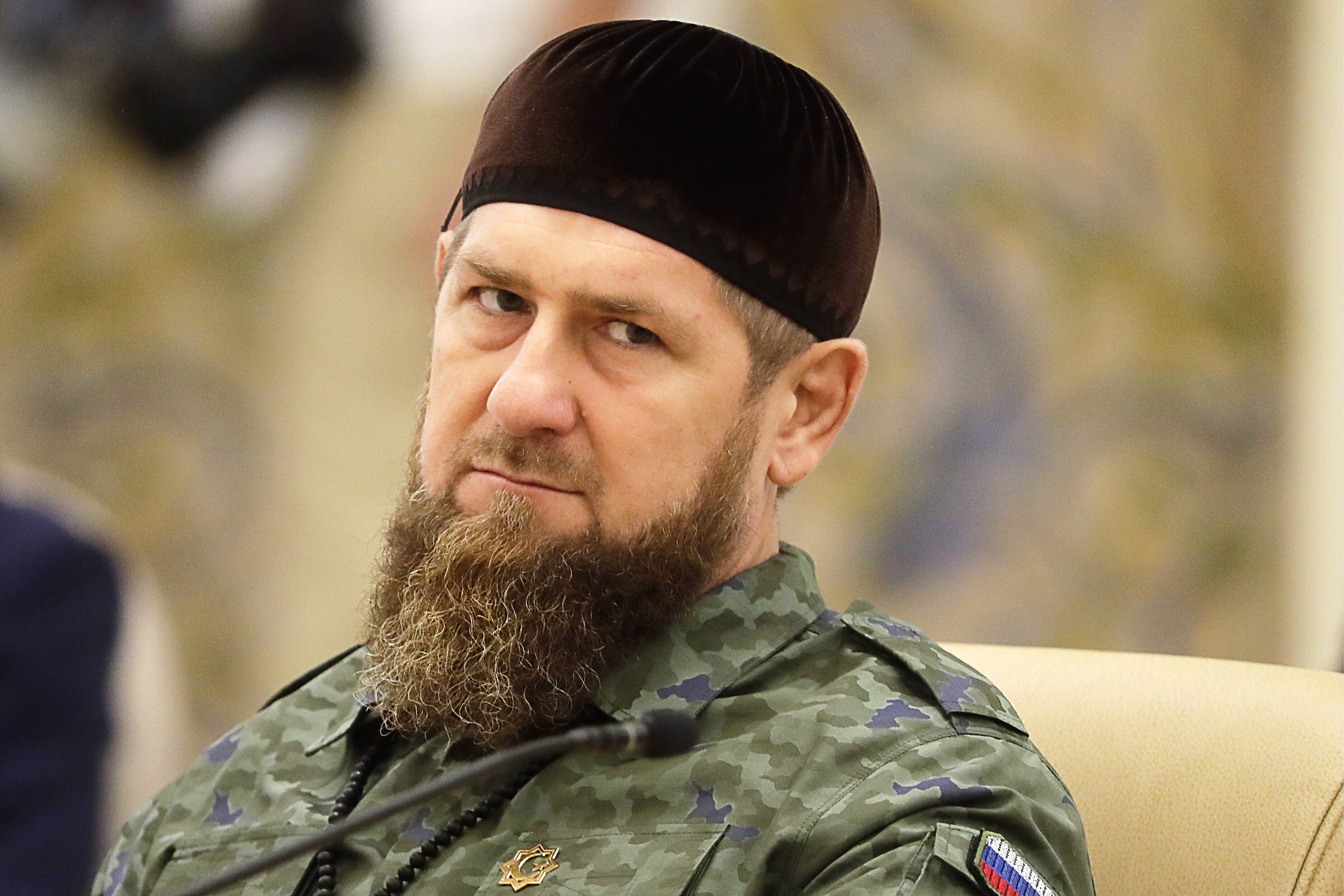 Ist Putin nur noch eine Marionette - Militärische Macht-Elite hat Putin in der Hand! Wird der Krieg noch schlimmer?